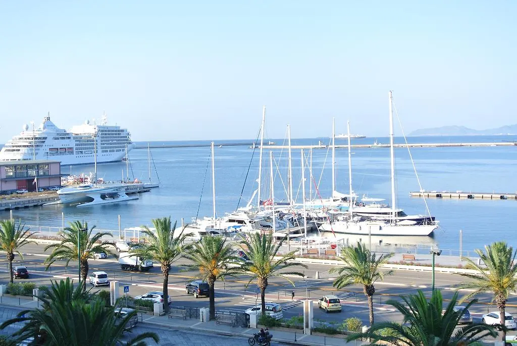 **  Marina Di Castello Bed & Breakfast Cagliari Italy